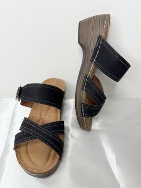 Patrizia Black Wedge Sandals Comfort Double Strap Buckle Slide Women’s Size 10
